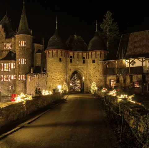 Burgweihnacht Burg Satzey, © Mike Goehre