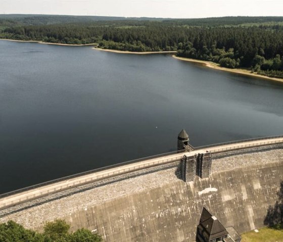 Dreilägerbachtalsperre mit Staumauer, © Eifel Tourismus GmbH / D. Ketz