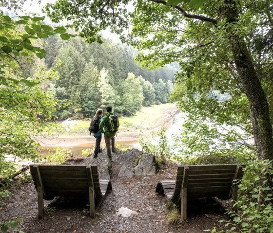 Sinnesliegen Perlenbach, © Eifel Tourismus GmbH, Dominik Ketz