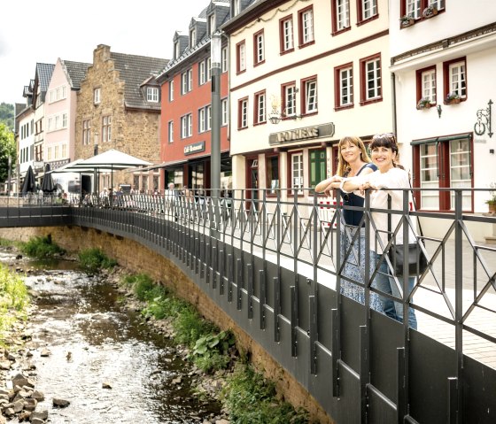 Die Erft fließt mitten durch Bad Münstereifel, © Eifel Tourismus GmbH, Dominik Ketz