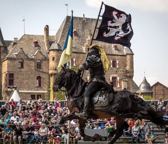 Der schwarze Ritter, © Mike Göhre - Der Fotoschmied