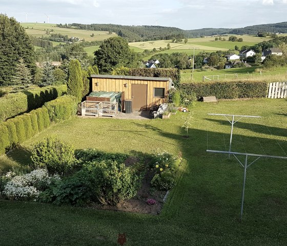 Aussicht_Balkon_2_2020, © Nordeifel Tourismus GmbH & Ferienwohnung zur schönen Aussicht