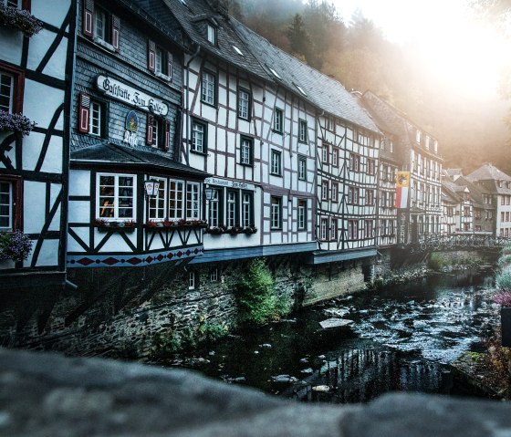 Fachwerkhäuser in Monschau an der Klosterroute, © Tourismus NRW e.V.