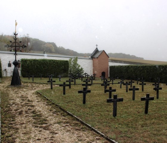 Der Friedhof auf dem Gelände der Abtei