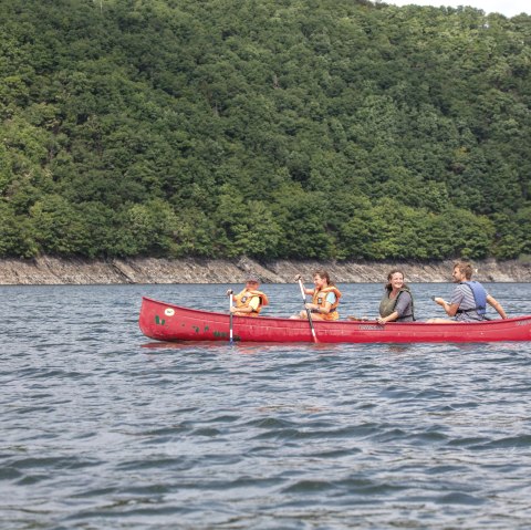 Kanufahren auf dem Rursee, © Eifel Tourismus GmbH, Tobias Vollmer