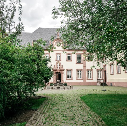 Ein Blick hinter Klostermauern, © Paul Meixner