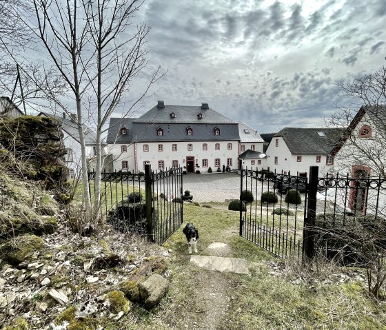 Panorama, © Nordeifel Tourismus GmbH & Burghaus und Villa Kronenburg