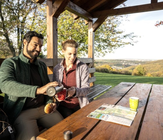 Rast nach der Wanderung, © Eifel-Tourismus GmbH, Dominik Ketz