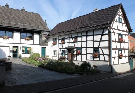 Hausansicht, © Nordeifel Tourismus GmbH & Ferienhaus Lena