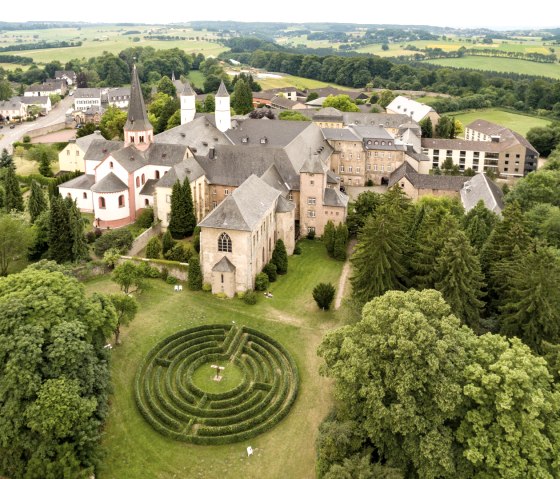 Kloster Steinfeld, Eifelspur Heideheimat, © Eifel Tourismus, D. Ketz