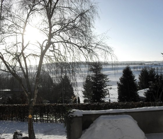 Blick von der Terrasse Eifellandschaft, © Nordeifel Tourismus GmbH & Feriendomizil Eifelhaus Brenk