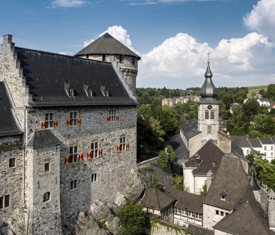 Burg Stolberg - Seitenansicht, © Städteregion Aachen, Dominik Ketz