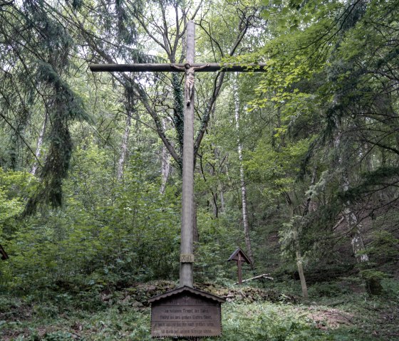 Eifelspur robber barons, cross, © Nordeifel Tourismus