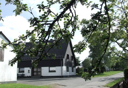 Hausansicht, © Nordeifel Tourismus GmbH & Gästehaus Jütten