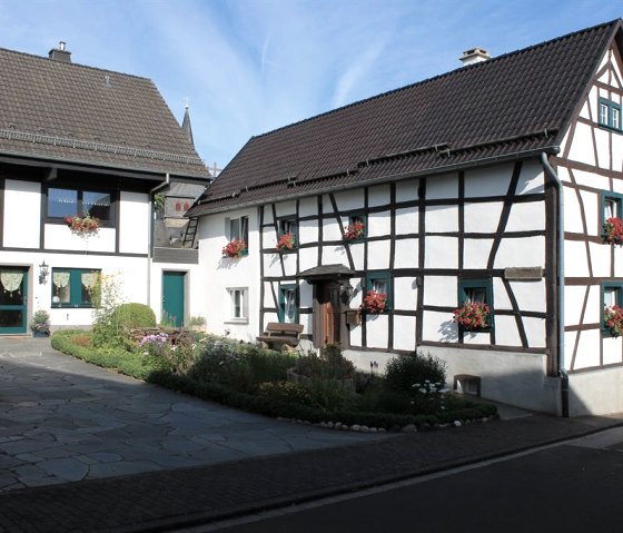 Hausansicht, © Nordeifel Tourismus GmbH & Ferienhaus Lena