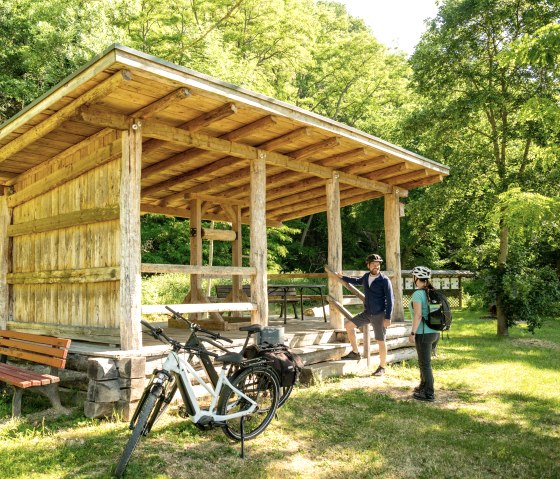 Unterwegs auf dem Ahr-Radweg, © Eifel Tourismus GmbH, Dominik Ketz